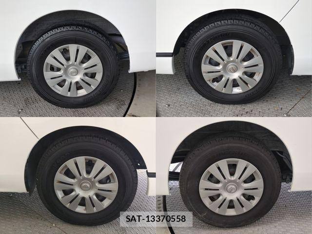 Nissan NV350 Caravan 2021-02 8881375-23