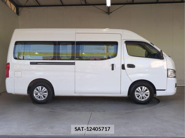 Nissan NV350 Caravan 2014-07 8881376-17