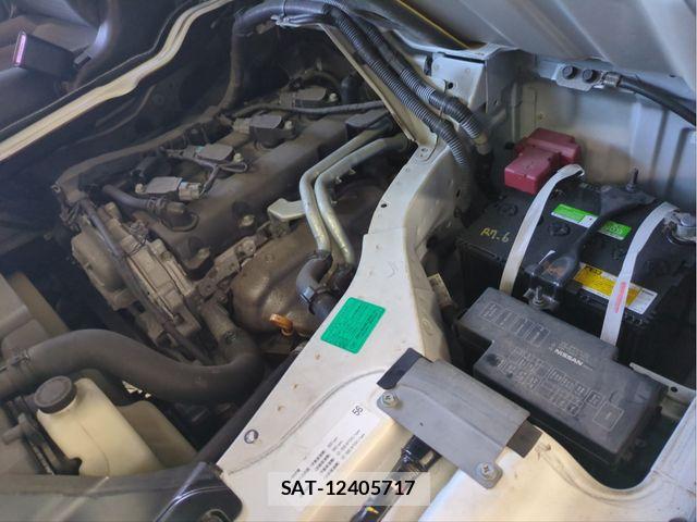 Nissan NV350 Caravan 2014-07 8881376-24