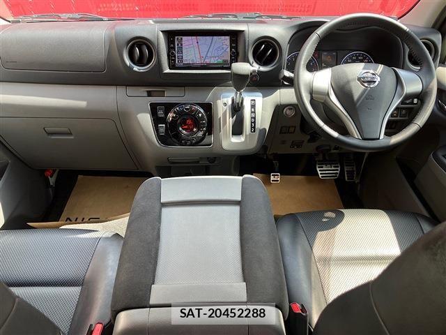 Nissan NV350 Caravan 2021-02 8884115-8