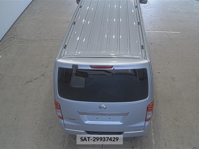Nissan NV350 Caravan 2021-07 8937677-1