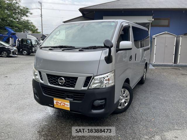 Nissan NV350 Caravan 2017-06 1056231-0