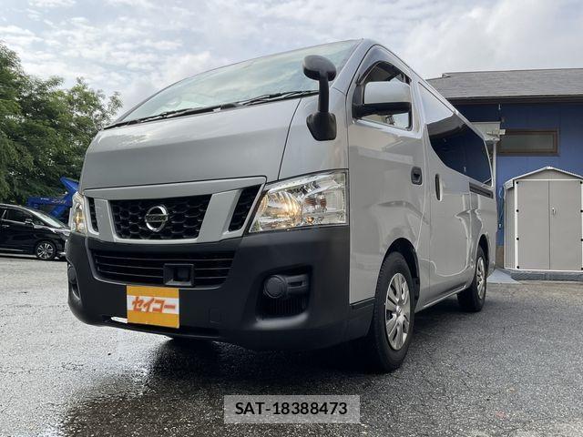 Nissan NV350 Caravan 2017-06 1056231-20