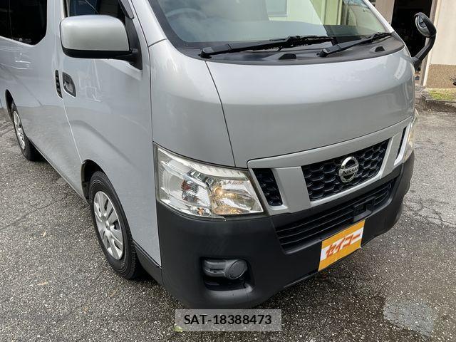 Nissan NV350 Caravan 2017-06 1056231-22