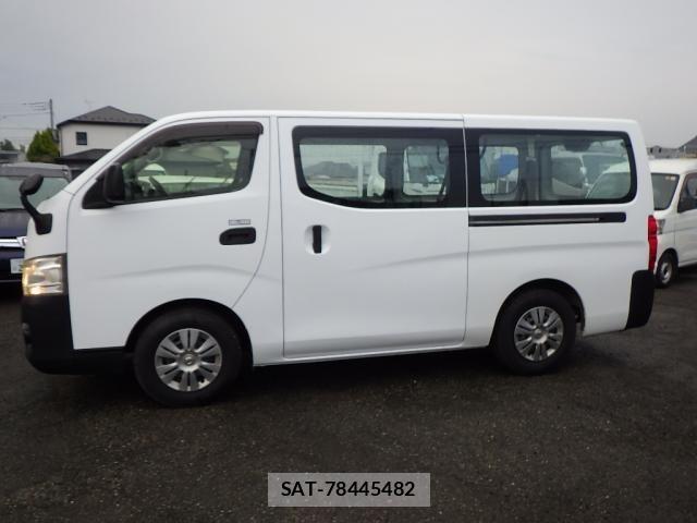 Nissan NV350 Caravan 2017-07 1496187-2