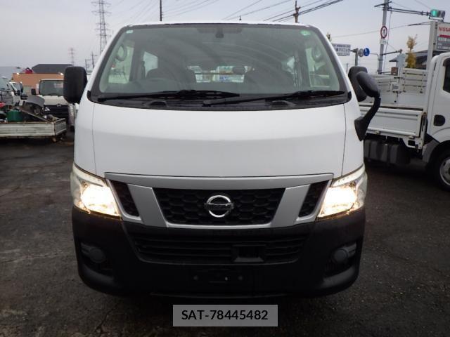 Nissan NV350 Caravan 2017-07 1496187-5