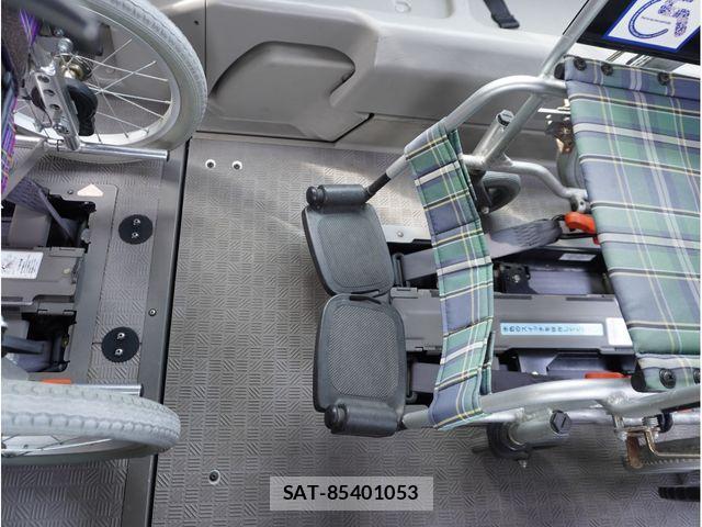 Nissan NV350 Caravan 2020-12 4756523-10