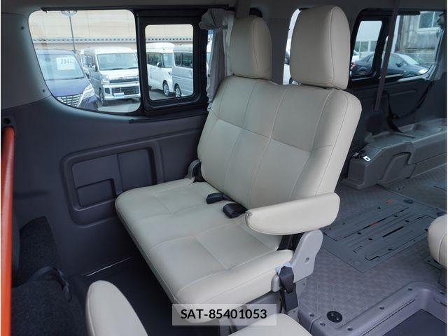 Nissan NV350 Caravan 2020-12 4756523-19