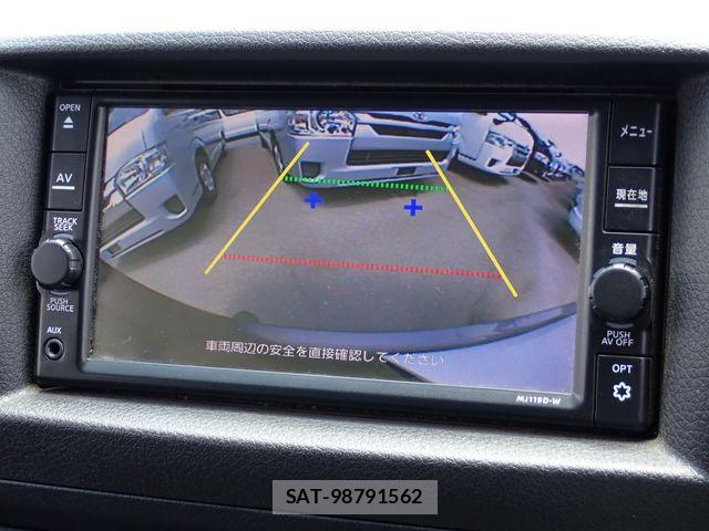 Nissan NV350 Caravan 2020-04 7215732-12