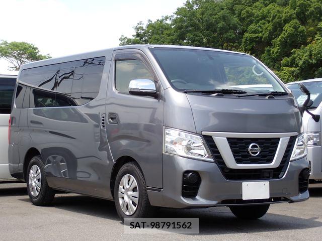 Nissan NV350 Caravan 2020-04 7215732-2