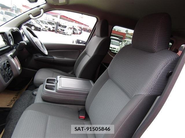 Nissan NV350 Caravan 2021-03 7618989-18