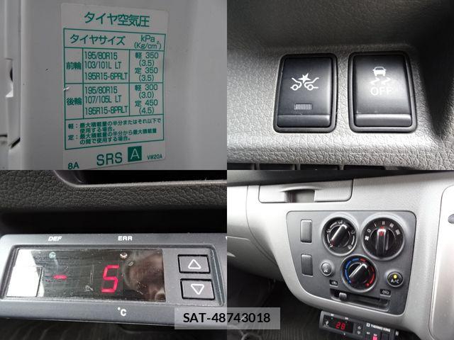 Nissan NV350 Caravan 2019-08 6910727-10