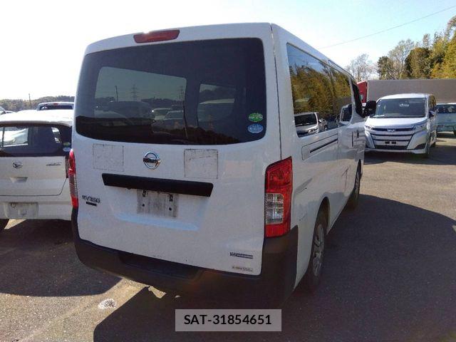Nissan NV350 Caravan 2020-03 7223179-2