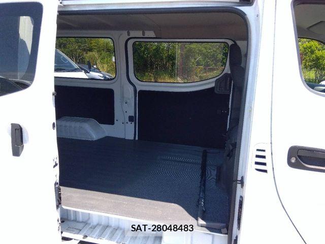 Nissan NV350 Caravan 2020-04 7359182-4