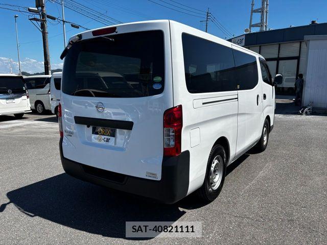 Nissan NV350 Caravan 2020-07 8355282-2