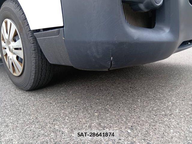 Nissan NV350 Caravan 2016-07 8563070-21