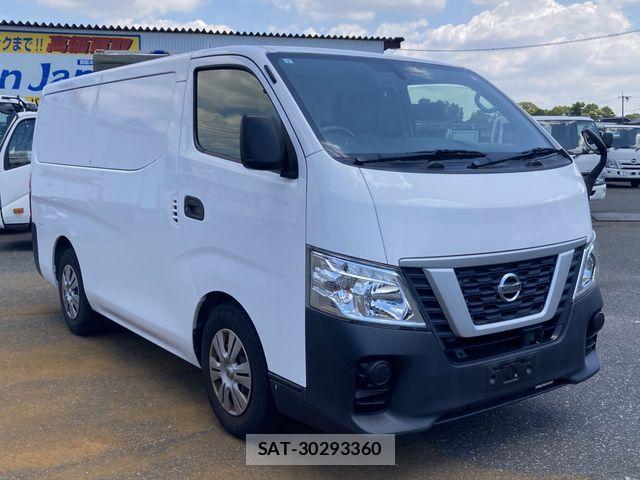 Nissan NV350 Caravan 2020-07 8628224-0