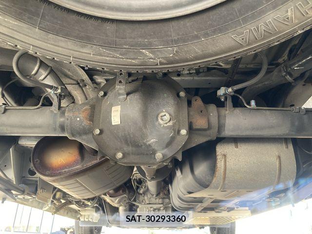 Nissan NV350 Caravan 2020-07 8628224-17