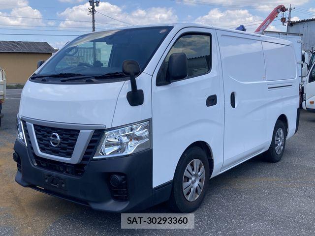 Nissan NV350 Caravan 2020-07 8628224-21