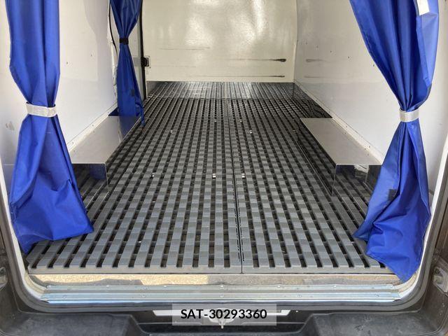 Nissan NV350 Caravan 2020-07 8628224-7