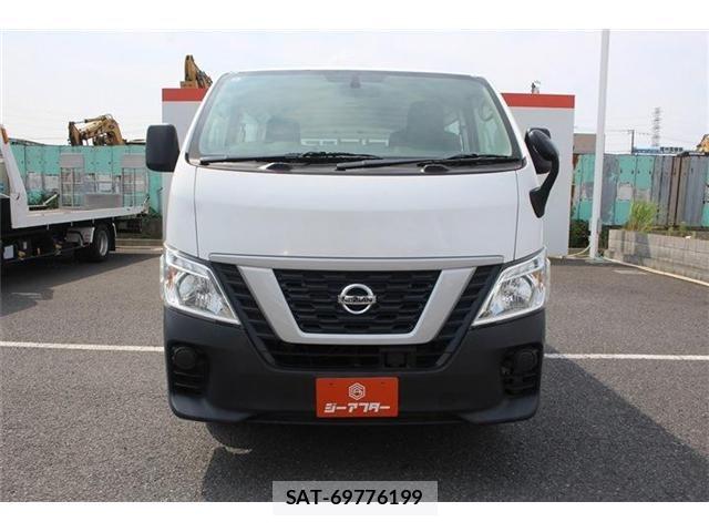 Nissan NV350 Caravan 2019-09 8628225-9