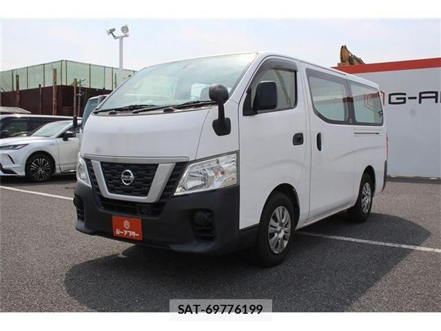 Nissan NV350 Caravan 2019-09 8628225-10