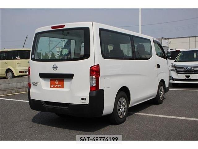 Nissan NV350 Caravan 2019-09 8628225-14