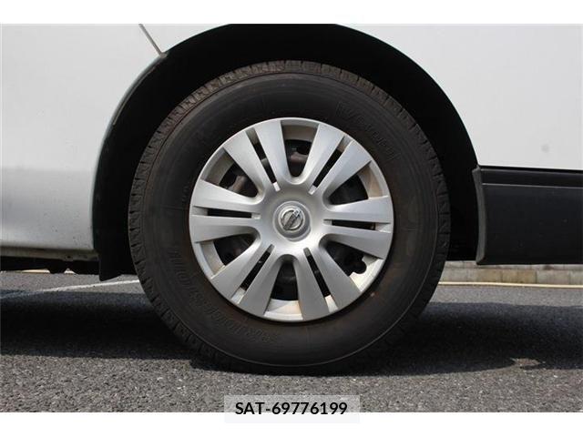 Nissan NV350 Caravan 2019-09 8628225-16