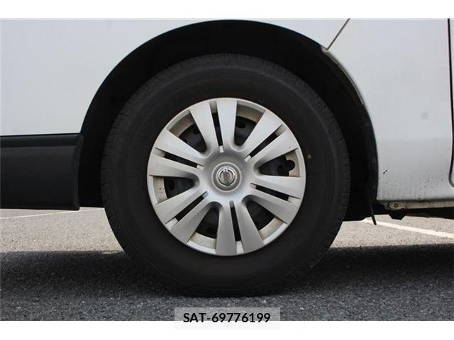 Nissan NV350 Caravan 2019-09 8628225-17