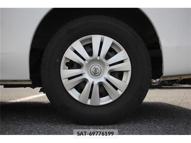 Nissan NV350 Caravan 2019-09 8628225-18