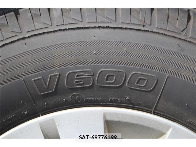 Nissan NV350 Caravan 2019-09 8628225-20