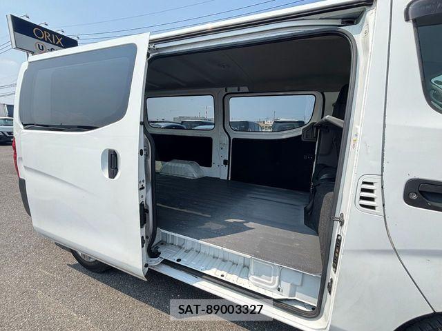 Nissan NV350 Caravan 2021-03 8666696-14