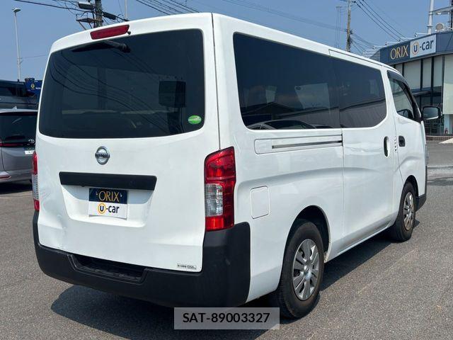 Nissan NV350 Caravan 2021-03 8666696-2