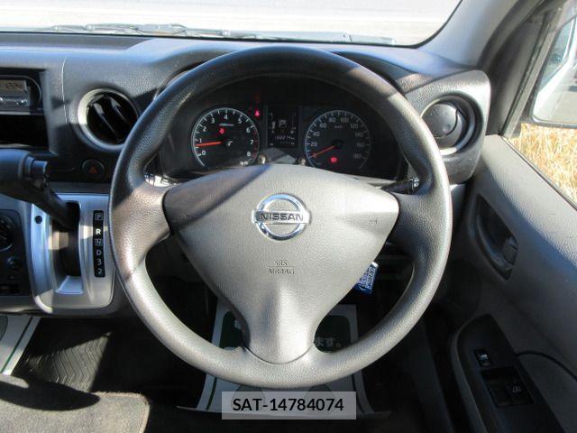 Nissan NV350 Caravan 2017-05 770015-10