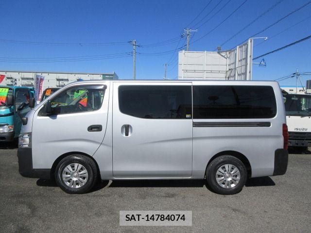 Nissan NV350 Caravan 2017-05 770015-4