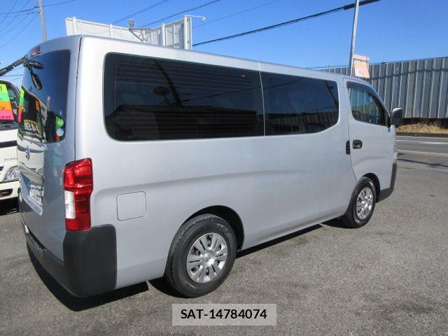 Nissan NV350 Caravan 2017-05 770015-7