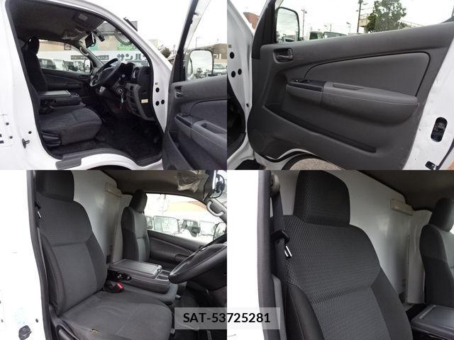 Nissan NV350 Caravan 2021-01 4328657-17