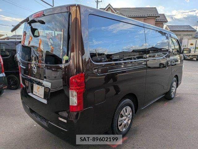 Nissan NV350 Caravan 2020-11 5874760-15