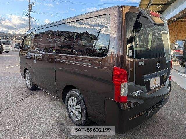Nissan NV350 Caravan 2020-11 5874760-17