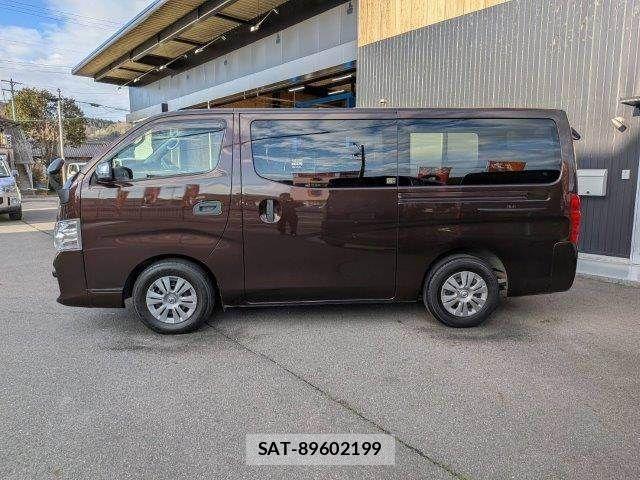 Nissan NV350 Caravan 2020-11 5874760-18