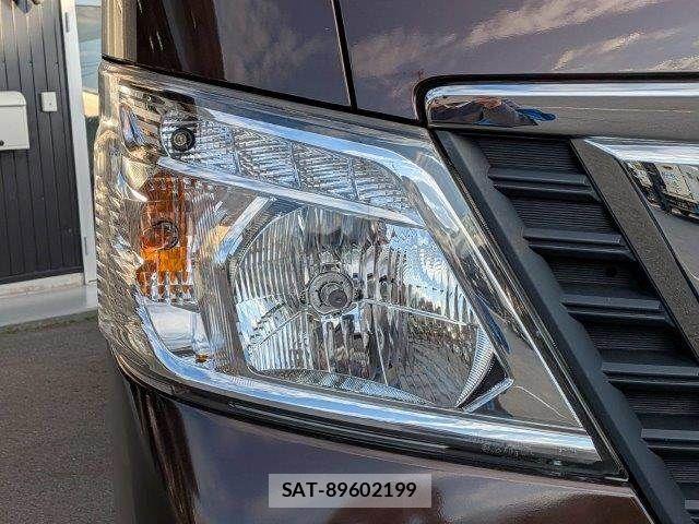 Nissan NV350 Caravan 2020-11 5874760-20