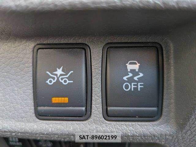 Nissan NV350 Caravan 2020-11 5874760-5