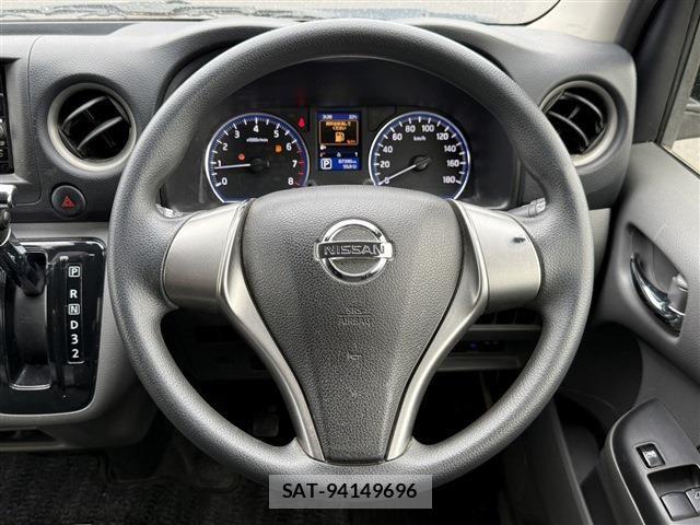 Nissan NV350 Caravan 2018-04 6218046-17