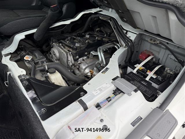 Nissan NV350 Caravan 2018-04 6218046-18