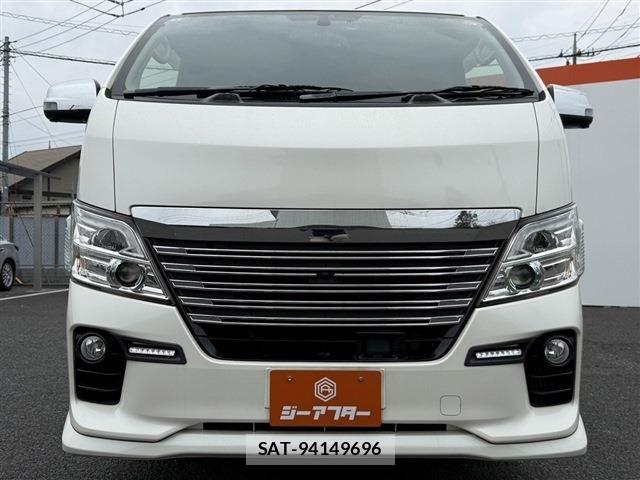 Nissan NV350 Caravan 2018-04 6218046-6