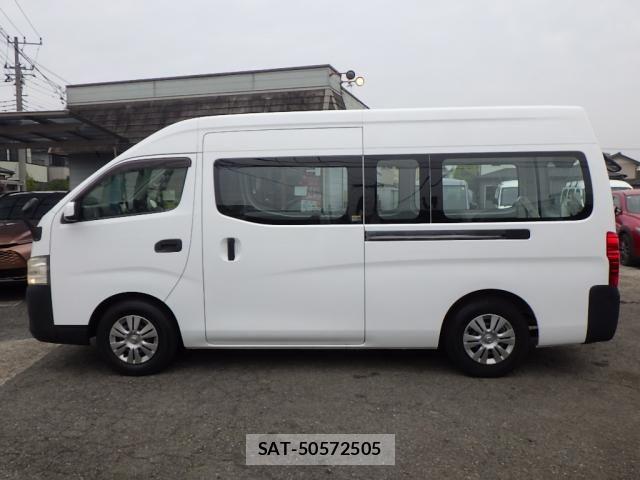Nissan NV350 Caravan 2016-03 6218045-2
