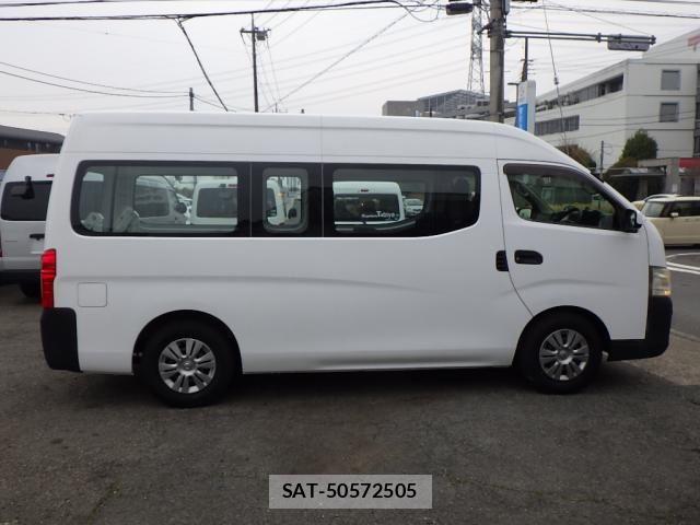 Nissan NV350 Caravan 2016-03 6218045-3