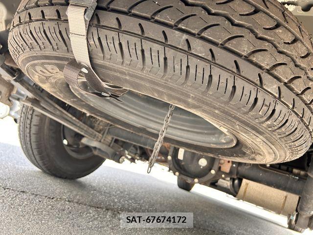 Nissan NV350 Caravan 2019-02 6501617-24