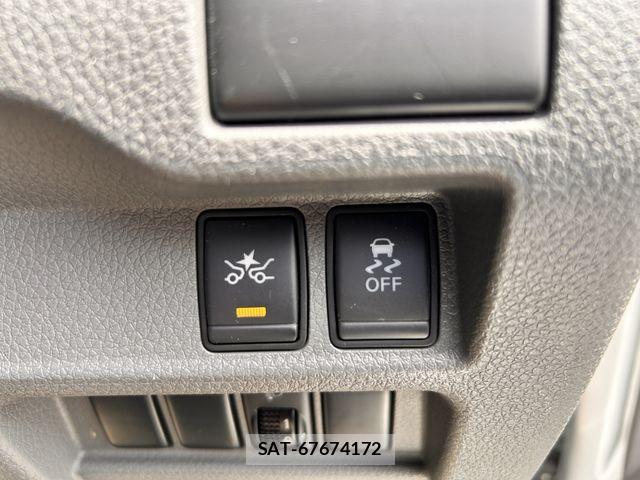 Nissan NV350 Caravan 2019-02 6501617-7