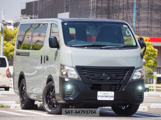 Nissan NV350 Caravan 2019-03 6910733-0